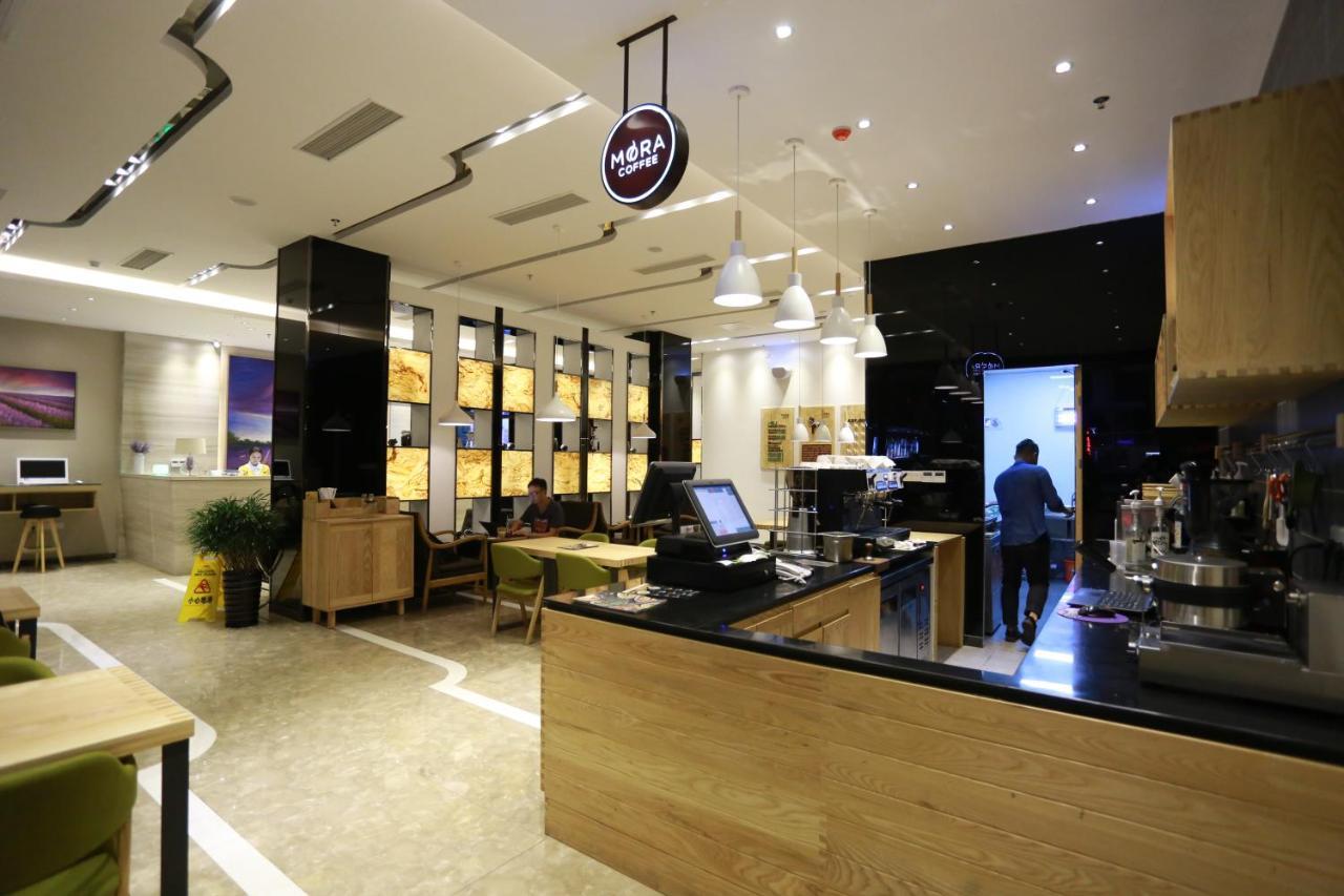 Lavande International Hotel Guangzhou Taikoo Hui Square Shipaiqiao Metro Station Branch - Free Shuttle Bus To Canton Fair Complex During Canton Fair Period & Free Vpn Internet Access Екстер'єр фото